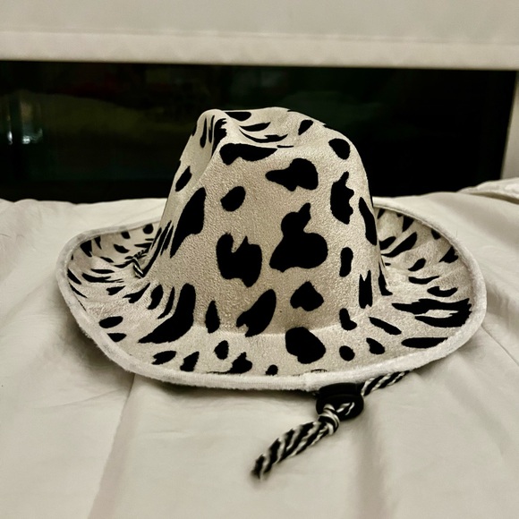 Cow boy hat - Picture 1 of 2